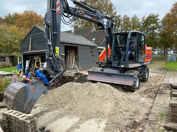 Grondwerk t.b.v fundering loods